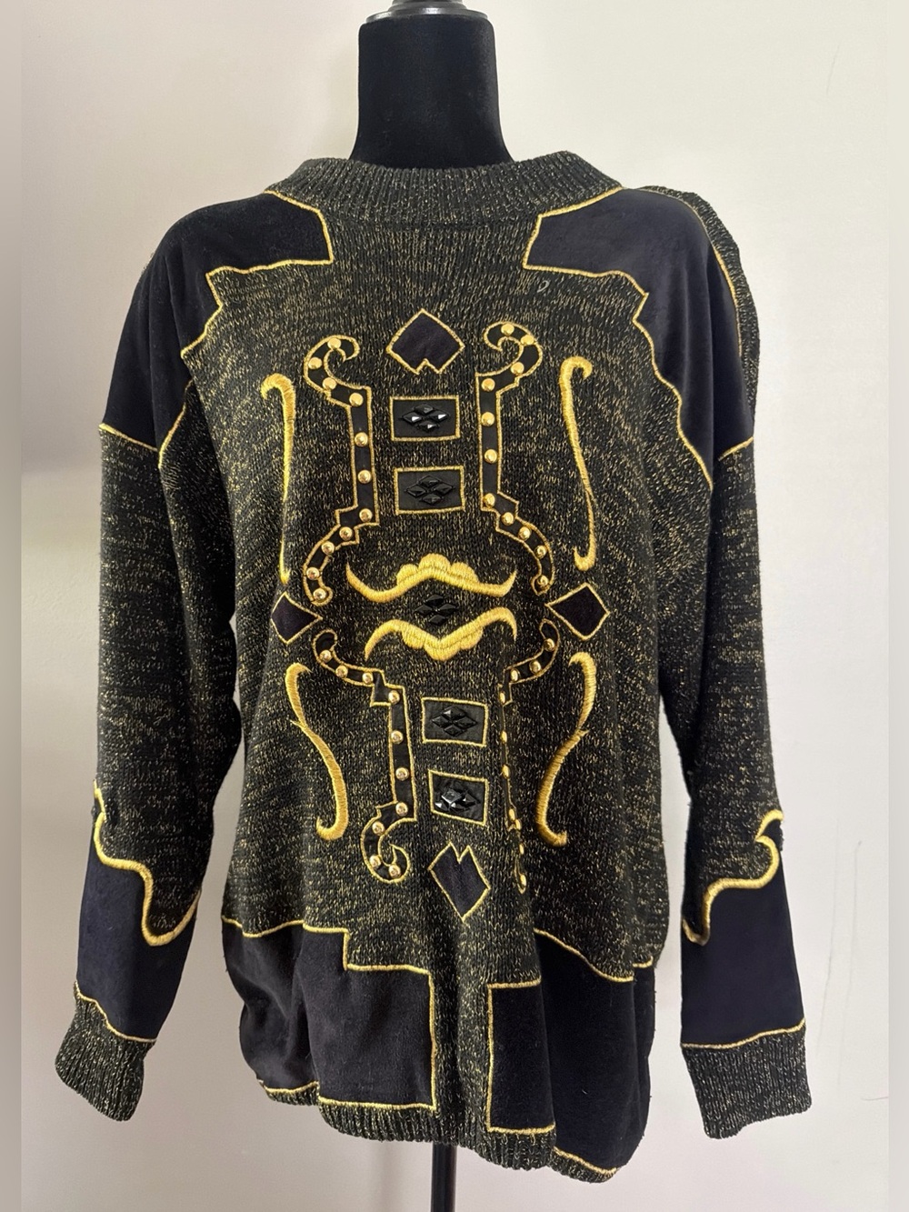 Vintage Black & Gold Embellished Crewneck Sweater - Picture 2 of 10